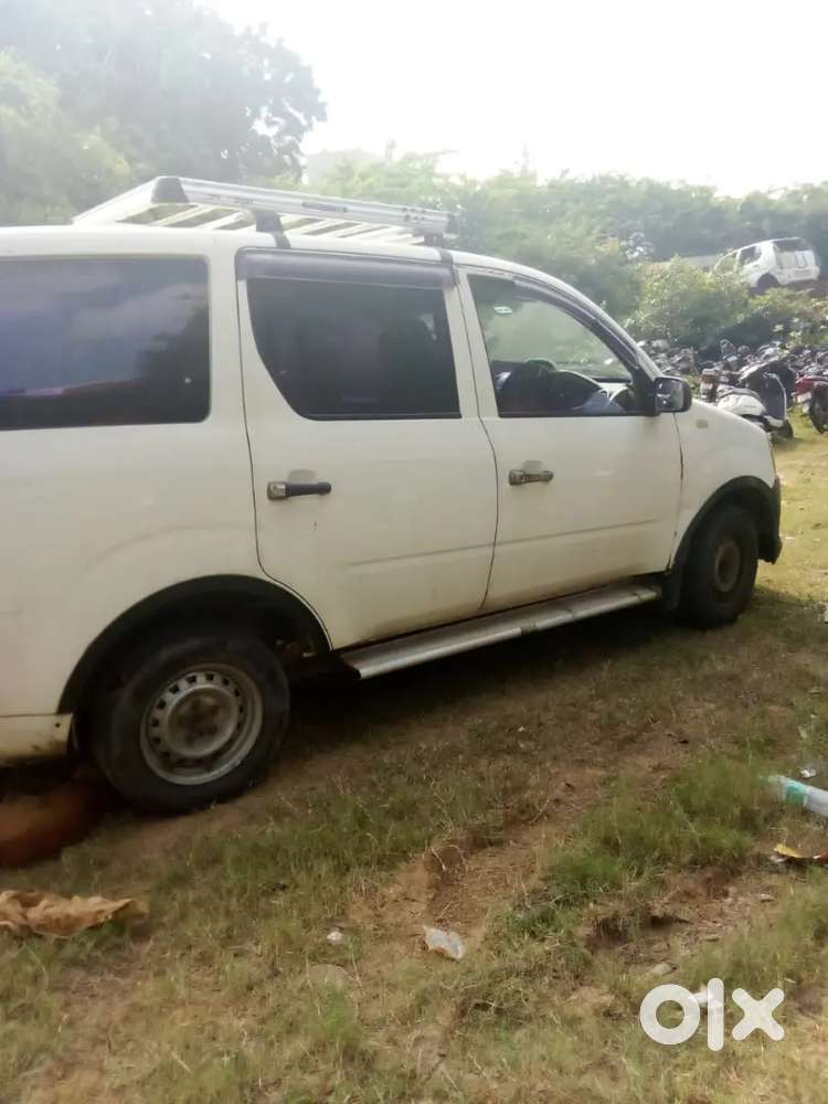 Mahindra Xylo 2.5 2013