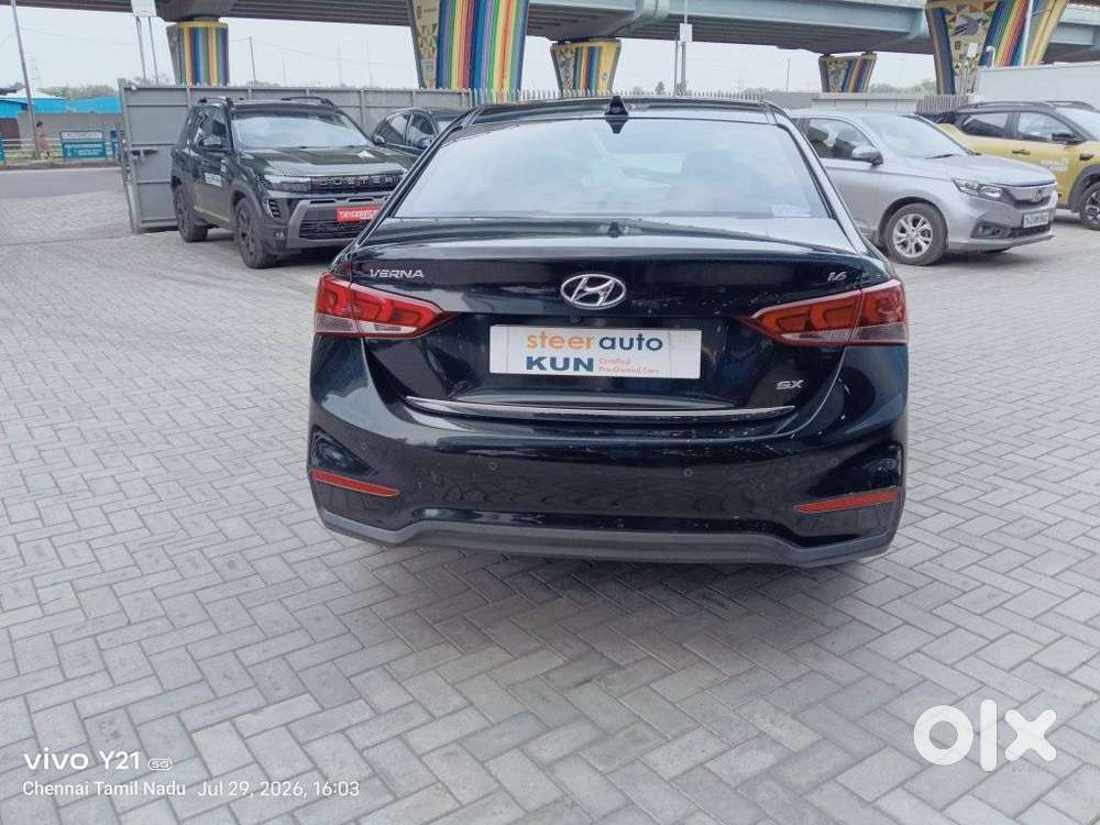 Hyundai Verna 1.6 Vtvt Sx, 2018, Petrol