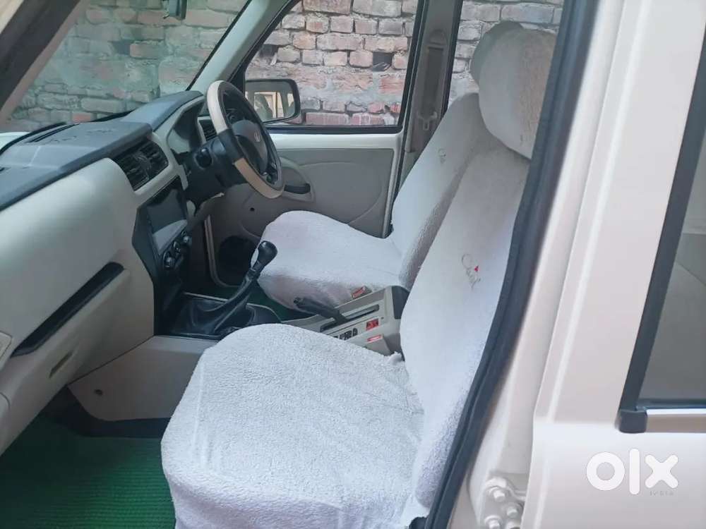 Mahindra Scorpio 2018 Diesel Well Maintained