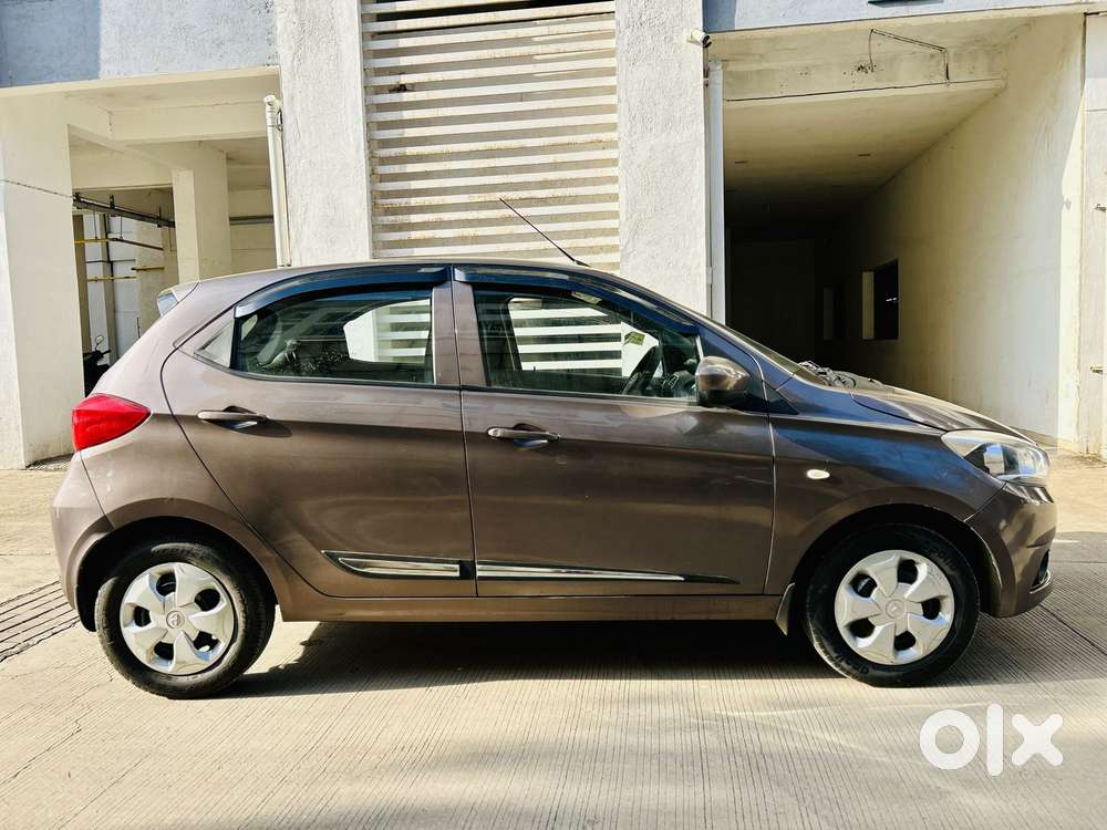 Tata Tiago 1.2 Revotron Xt, 2018, Petrol
