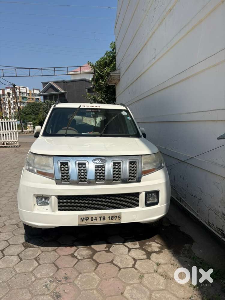 Mahindra Tuv 300 2018 Diesel Car