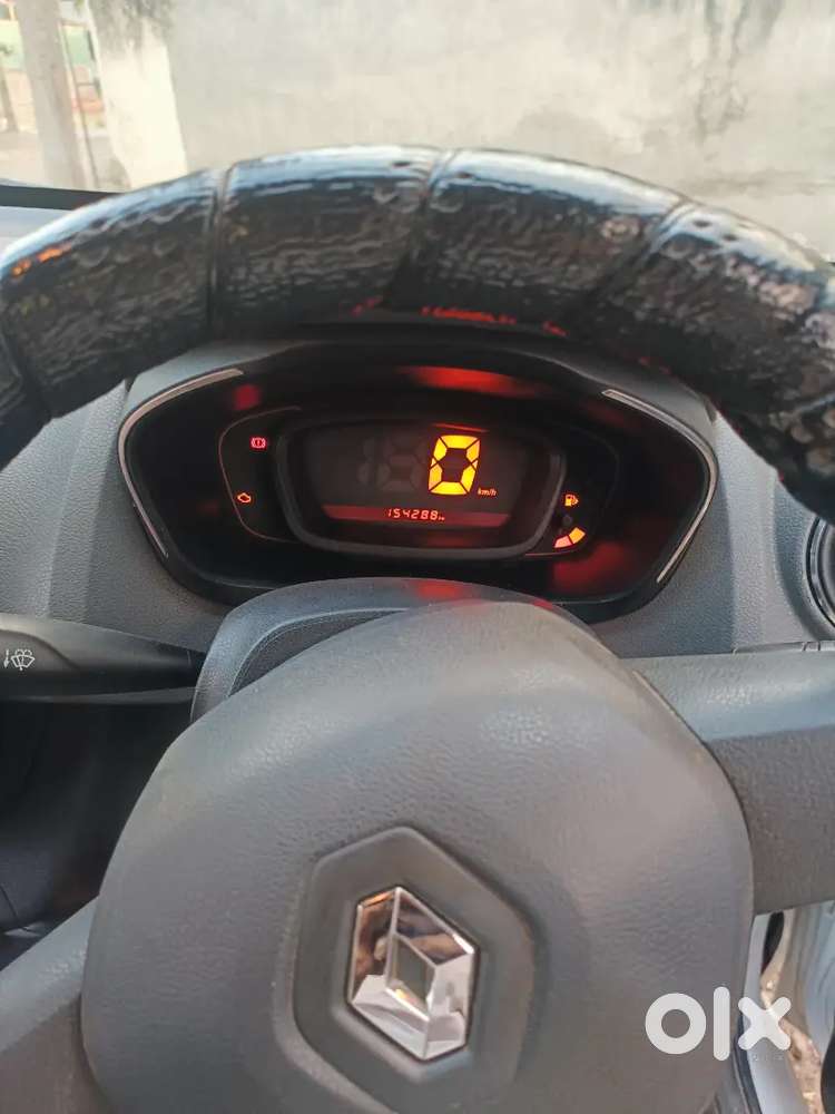 Kwid Car 2016 Arjant Bechana Hai