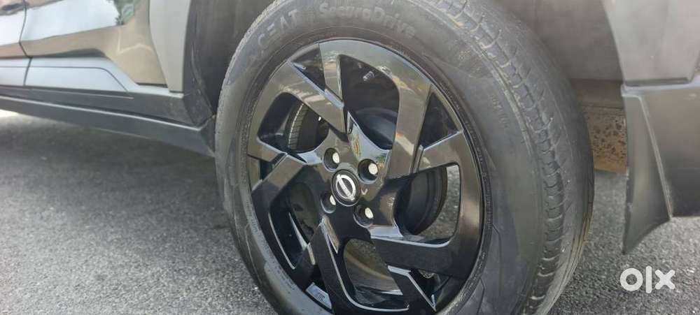 Nissan Magnite Kuro Edition 1.0 Petrol Mt, 2024, Petrol