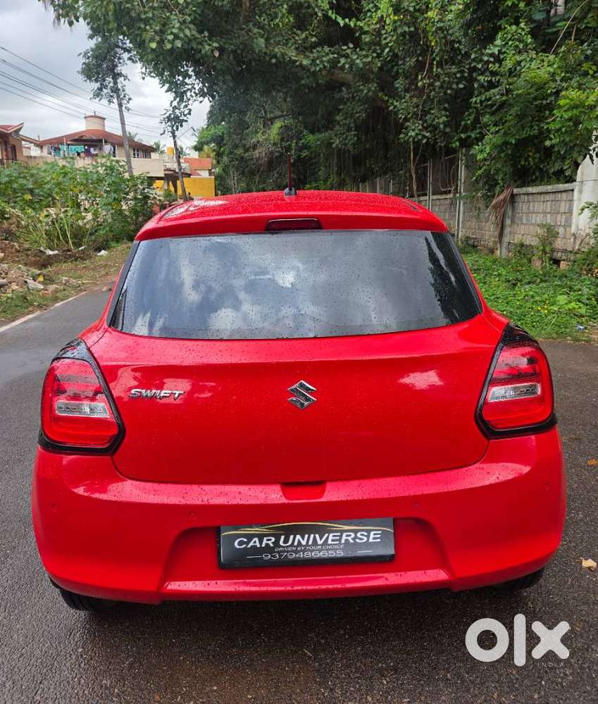 Maruti Suzuki Swift Vxi + Manual, 2024, Petrol
