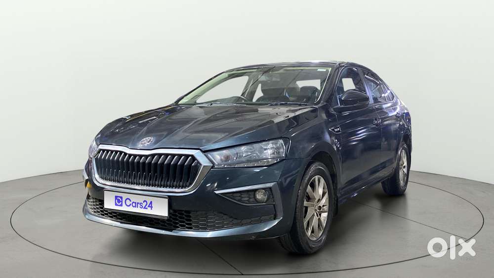 Skoda Slavia 1.0 Ambition Tsi, 2022, Petrol