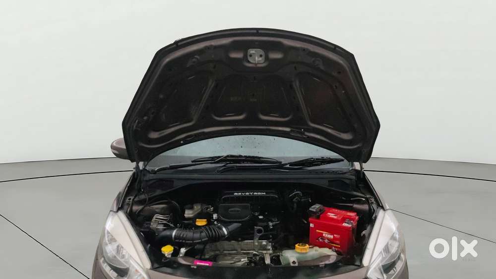 Tata Tiago 1.2 Revotron Xz, 2017, Petrol