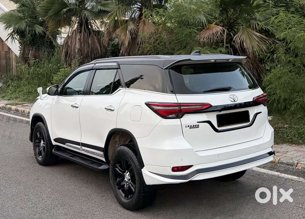 Toyota Fortuner Leader Edition (at), 2025, Diesel