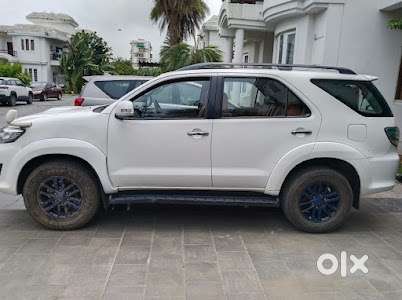 Toyota Fortuner Diesel 2012