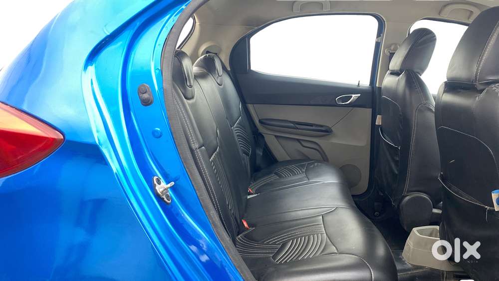 Tata Tiago 1.2 Revotron Xz Plus Dual Tone, 2019, Petrol