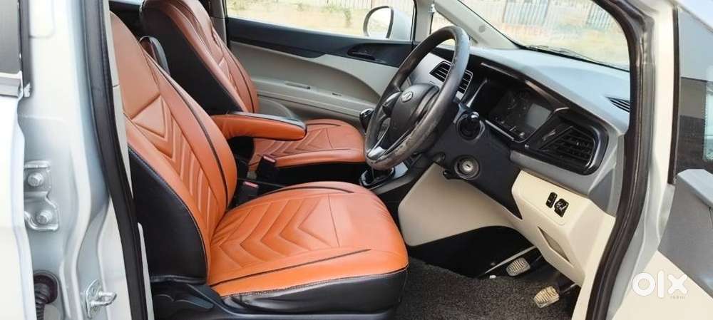 Mahindra Marazzo M2, 2019, Diesel