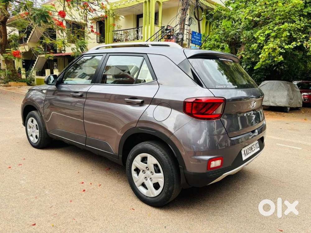 Hyundai Venue S Mt Turbo Gdi 1.0l, 2019, Petrol