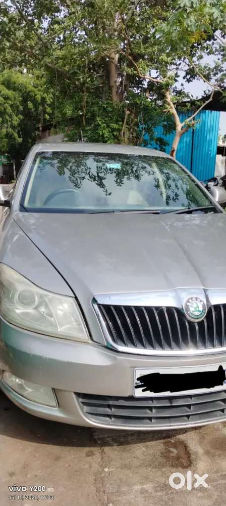 Skoda Laura Elegance 2014 Diesel