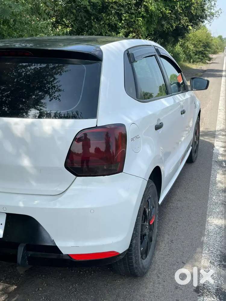 Volkswagen Polo Highline Petrol 2011