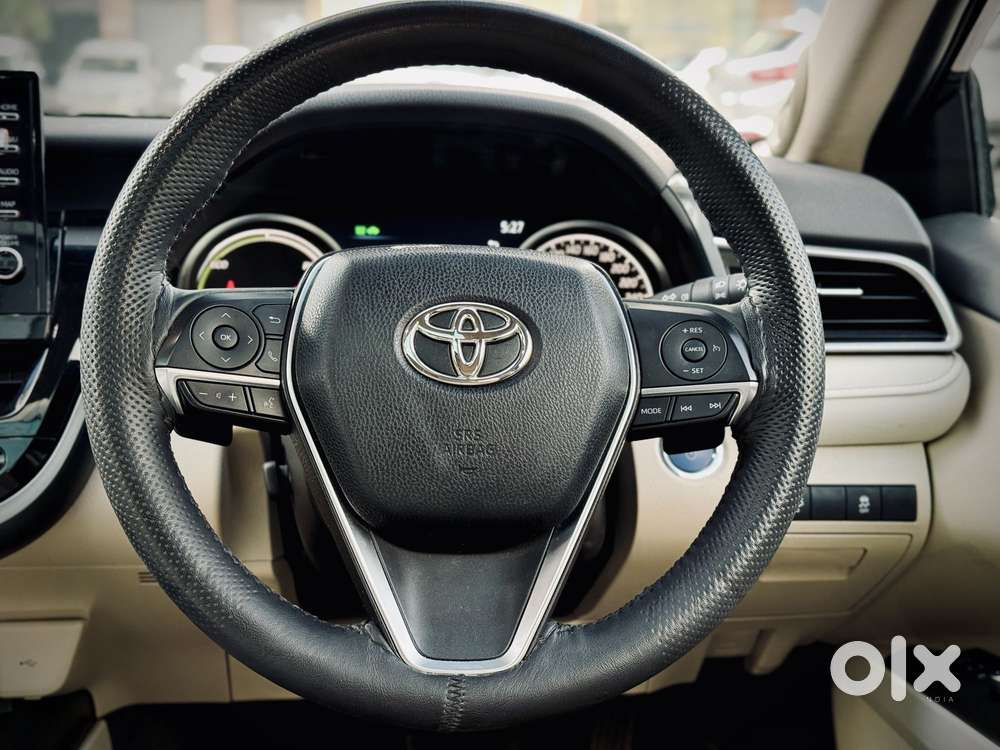 Toyota Camry Hybrid, 2024, Petrol