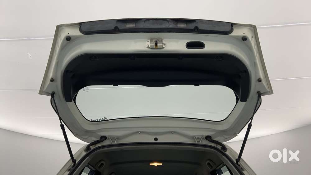 Maruti Suzuki Swift Vvt Vxi, 2015, Petrol