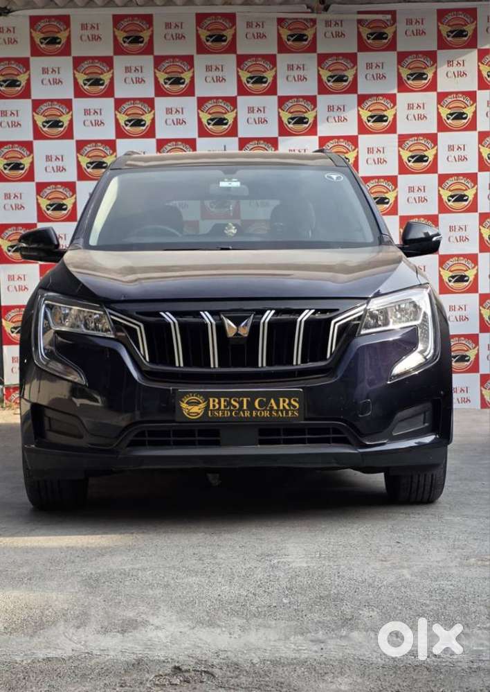 Mahindra Xuv700 2.0 Mx Petrol Mt 5 Str, 2022, Petrol