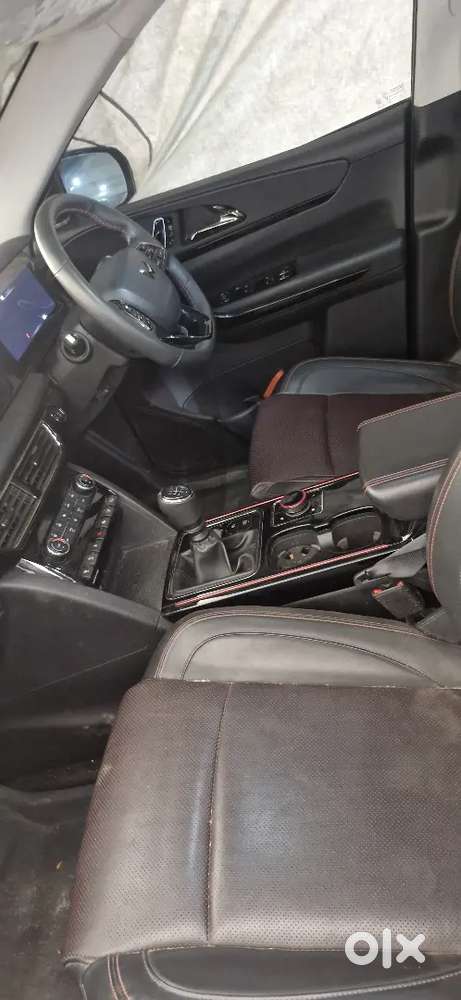 Mahindra Xuv700 2025