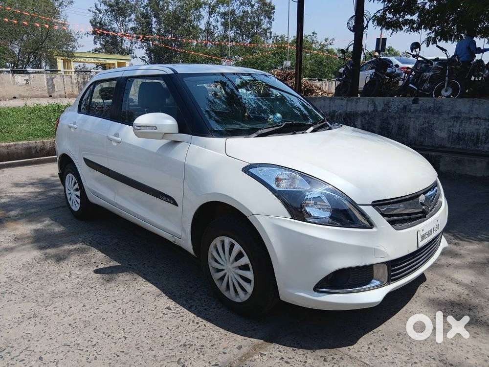 Maruti Suzuki Swift Dzire 1.2 Vxi Bsiv, 2015, Petrol