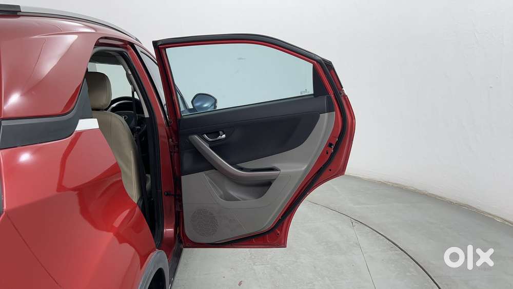 Tata Nexon 1.2 Revotron Xz Plus, 2019, Petrol