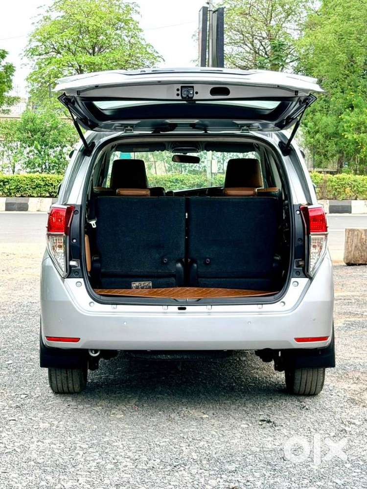 Toyota Innova Crysta 2.8z Automatic, 2021, Diesel