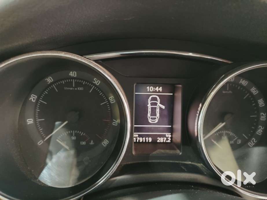 Skoda Superb 2008-2013 Elegance 1.8 Tsi At, 2014, Petrol