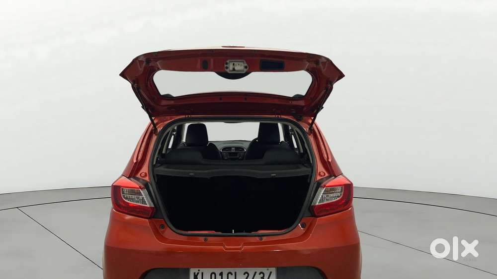 Tata Tiago 1.2 Revotron Xza, 2019, Petrol