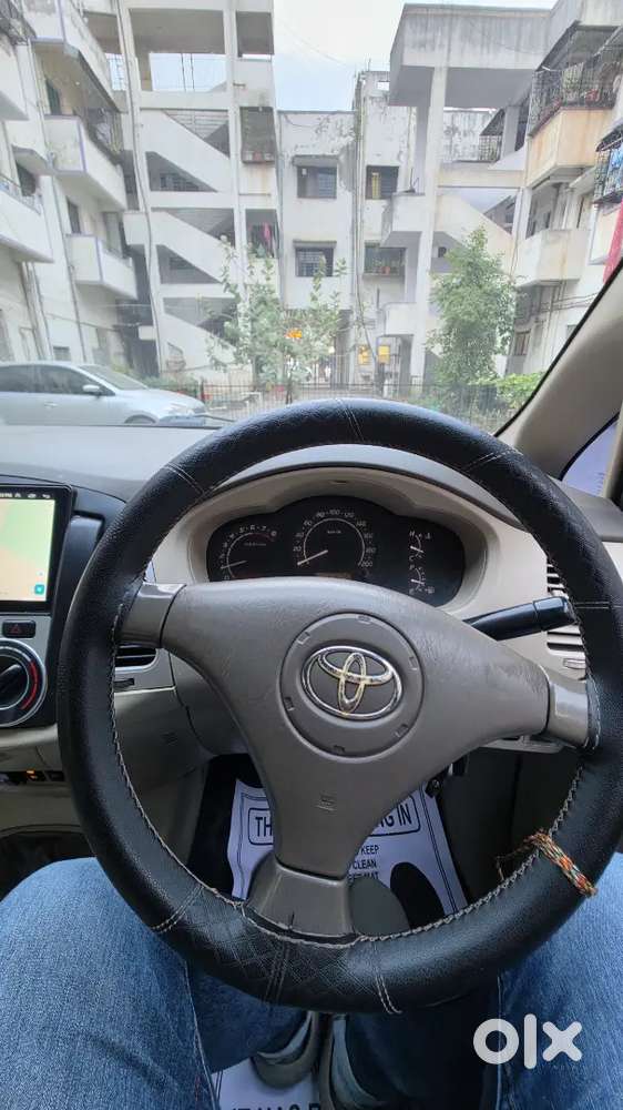 Toyota Innova Petrol Manual 2nd 2005