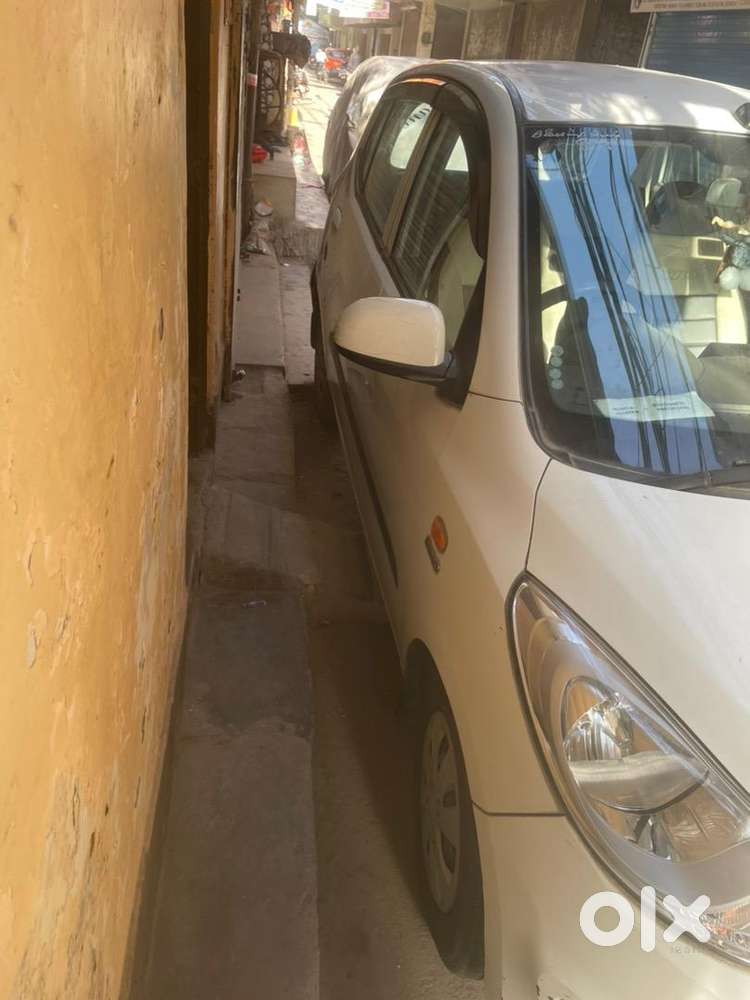 Hyundai I10 2012 Petrol Well Maintained