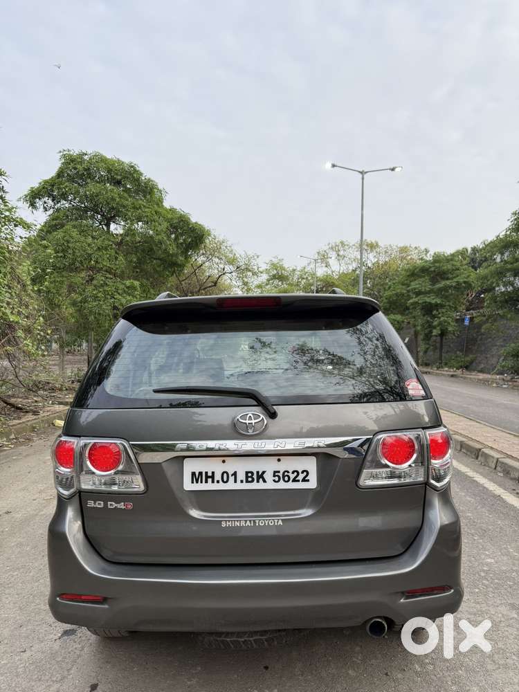 Toyota Fortuner 4x2 Manual, 2014, Diesel