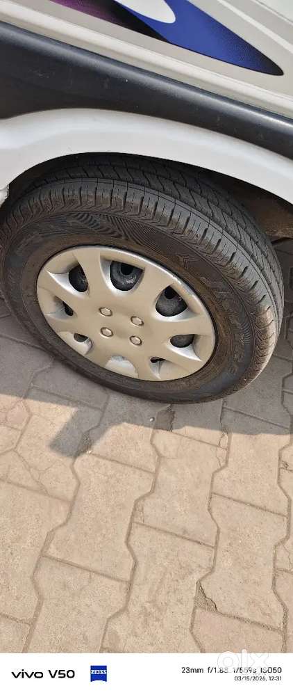 Omni
Good Condition 
Model 2013