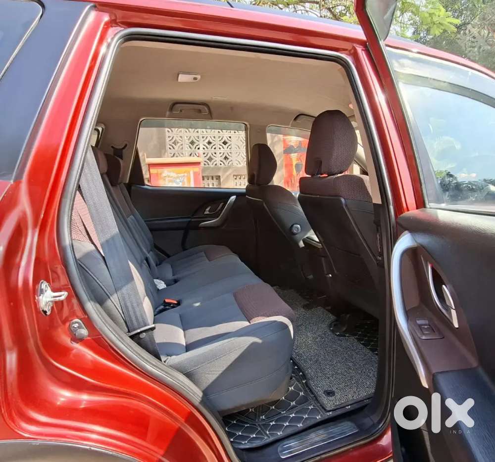 Mahindra Xuv500 2014 Diesel 70000 Km Driven