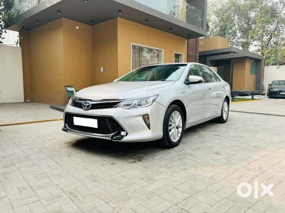 Toyota Camry Hybrid, 2017, Petrol