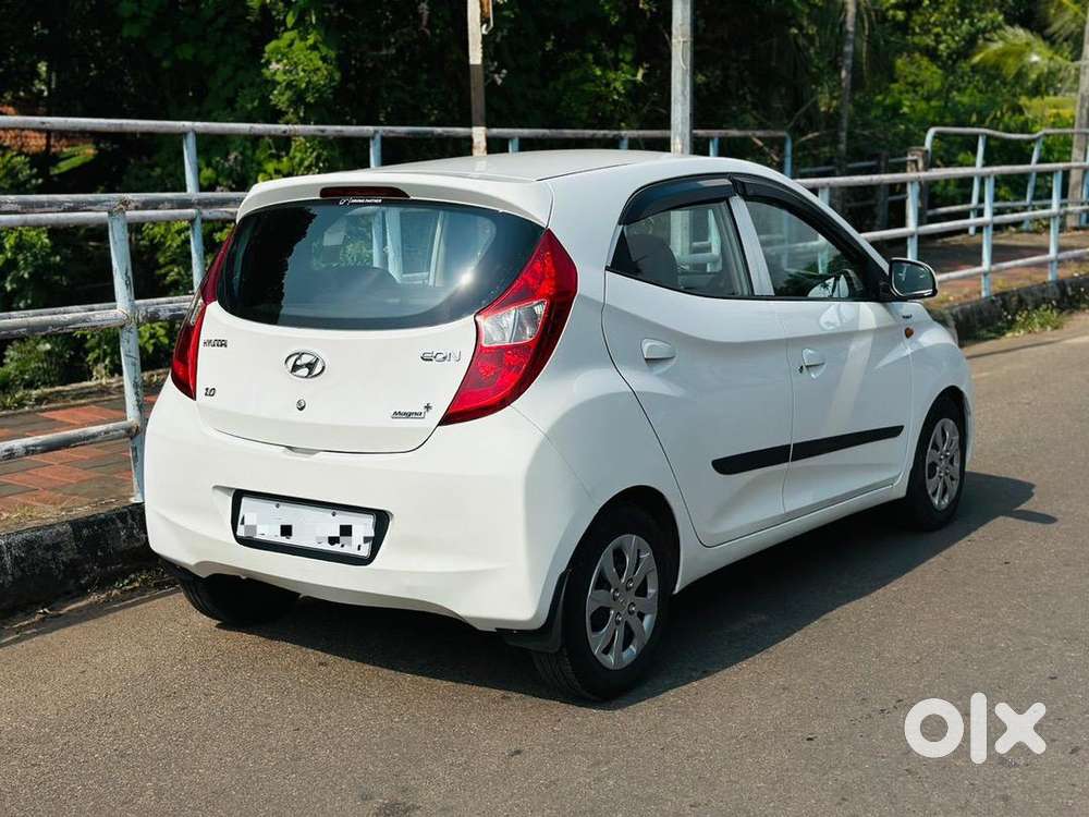Hyundai Eon Magna+ 1000cc