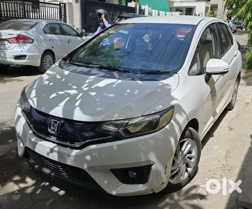 Honda Jazz 1.2 Petrol 2017 White Well Maintained
