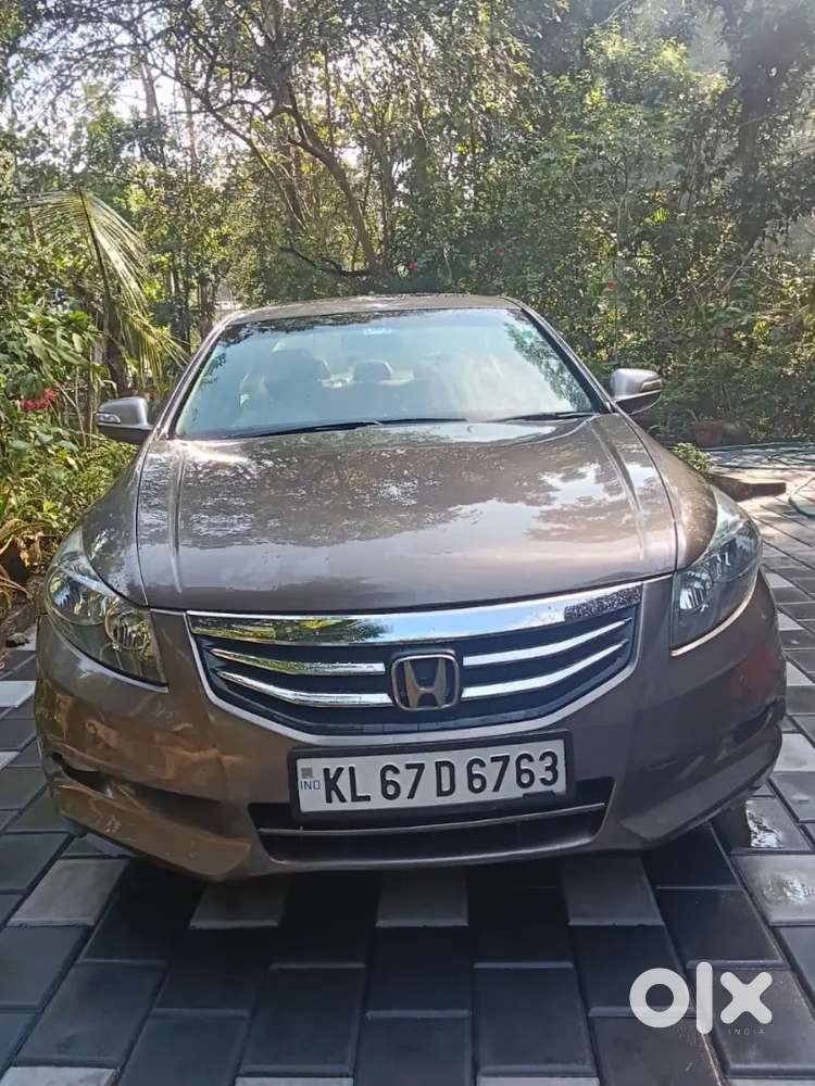 Honda Accord 2011 Petrol Automatic 80600 Km Driven