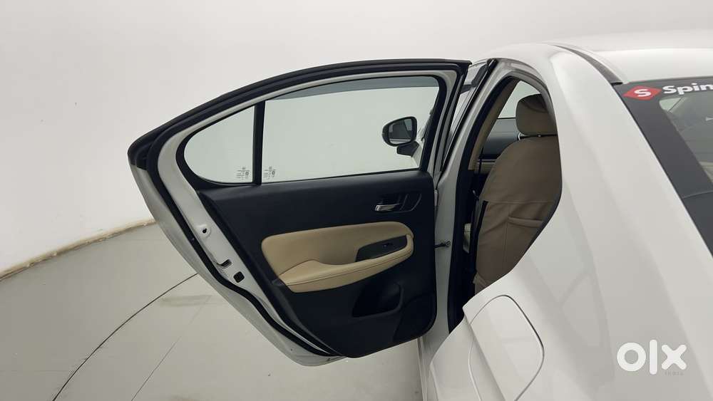 Honda City 1.5 Zx Cvt I-vtec, 2021, Petrol