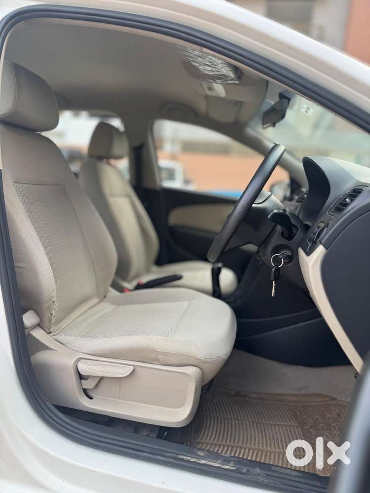 Volkswagen Polo 1.0 Comfortline Plus, 2011, Petrol