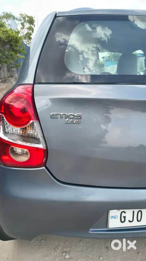 Toyota Etios Liva 2013