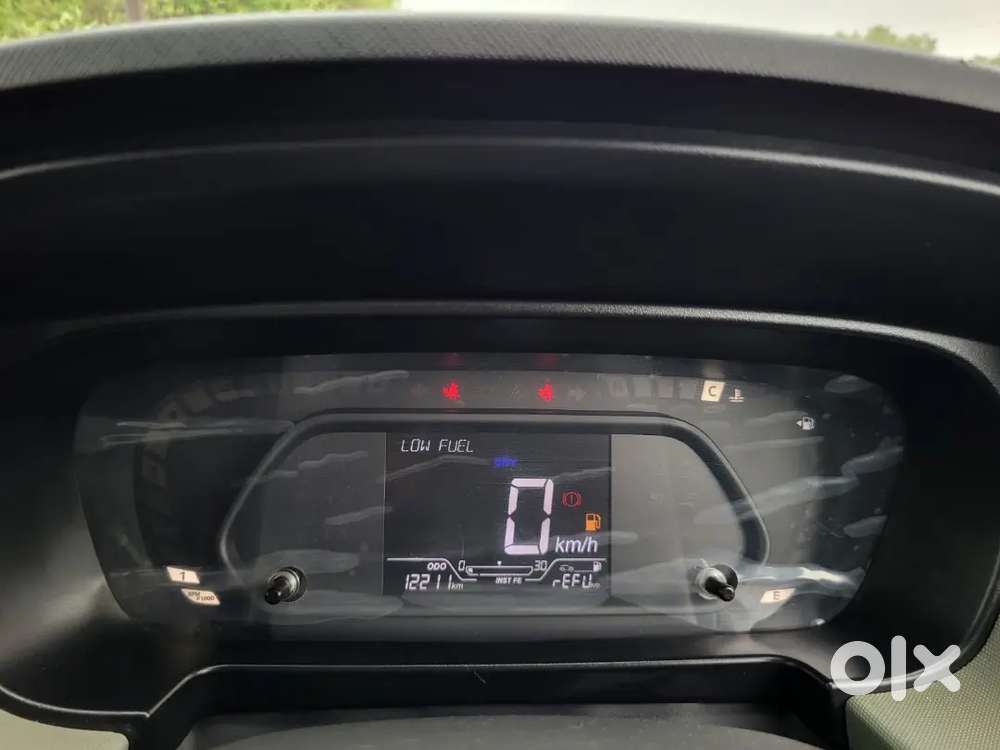 Tata Punch 1.2 Adventure 2025