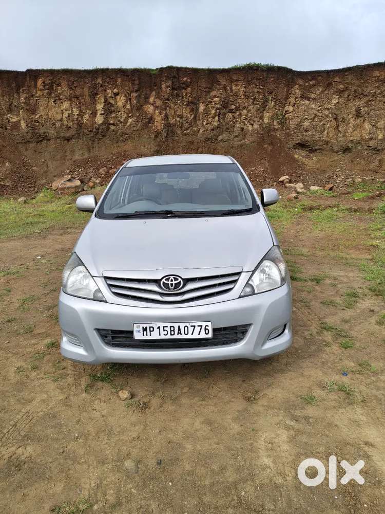 Toyota Innova Diesel 2010
