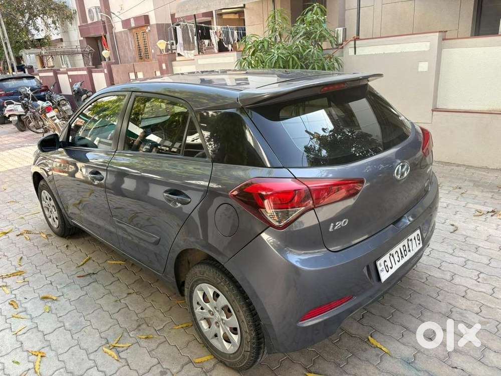 Huyndai I20 Magna 2016- Well Maintained/ Single Owner