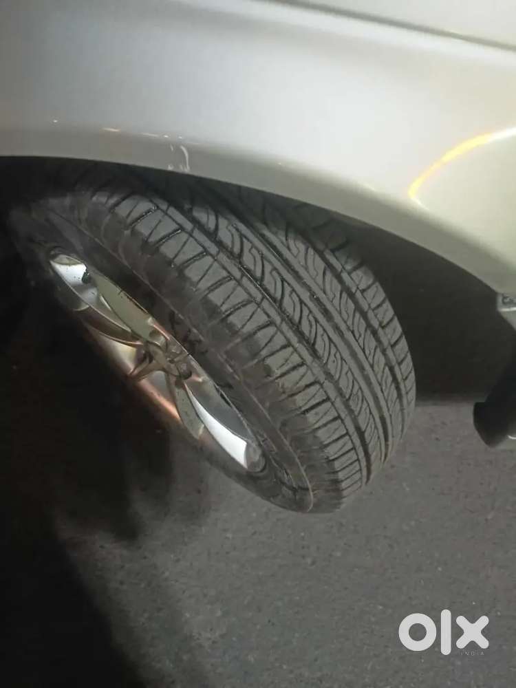 Maruti Suzuki Baleno 2005 Cng & Hybrids 65000 Km Driven