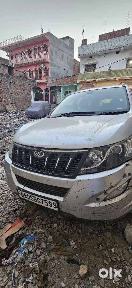 Mahindra Xuv500 2013 Diesel 225000 Km Driven