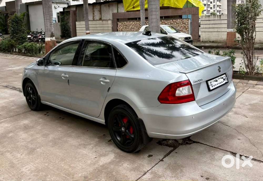 Skoda Rapid 1.6 Mpi Ambition, 2013, Diesel