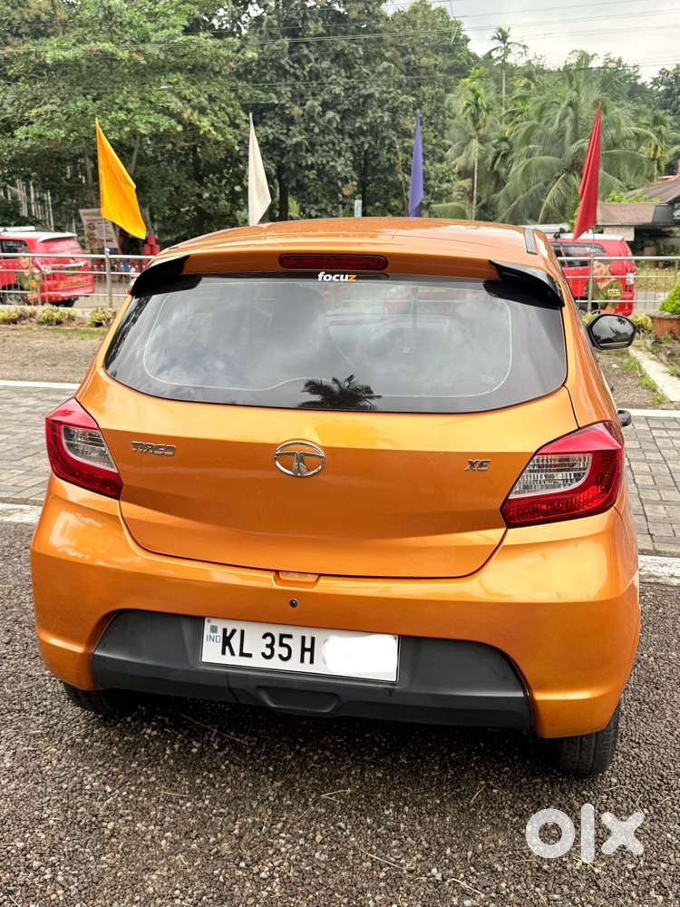 Tata Tiago Xe, 2017, Petrol
