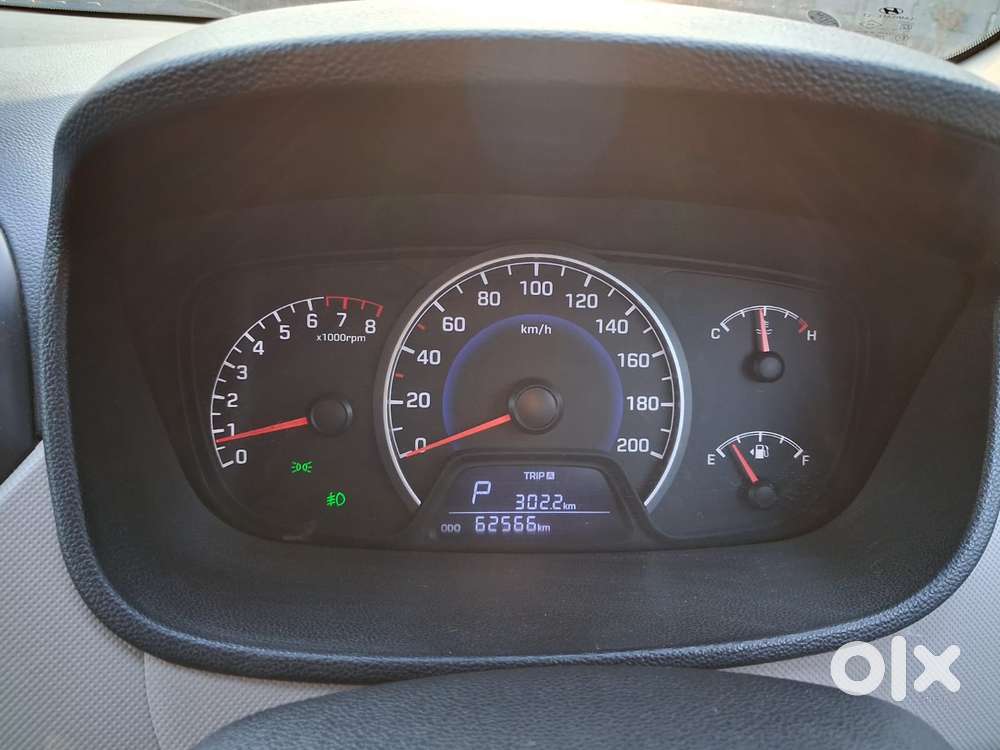 Hyundai Grand I10 At Sportz, 2017, Petrol