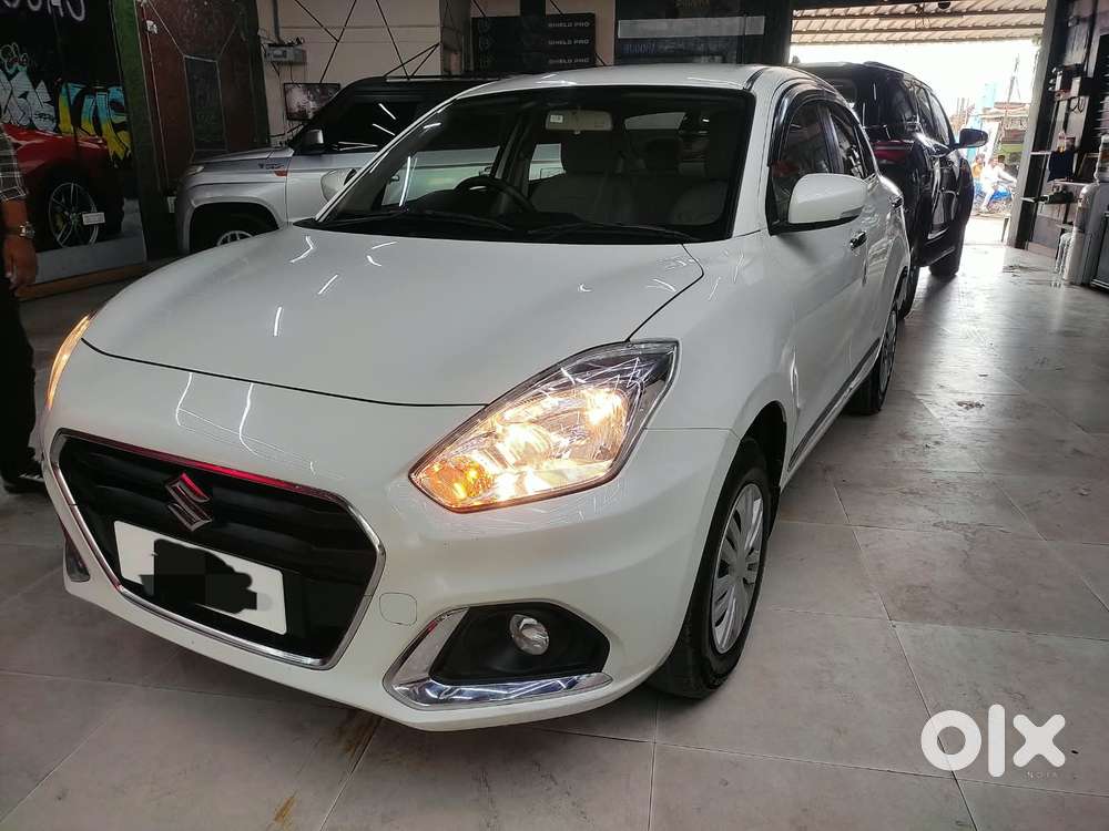 Maruti Suzuki Dzire 1.2 Vxi, 2023, Petrol
