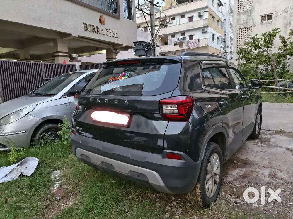 Skoda Kylaq Signature 2025