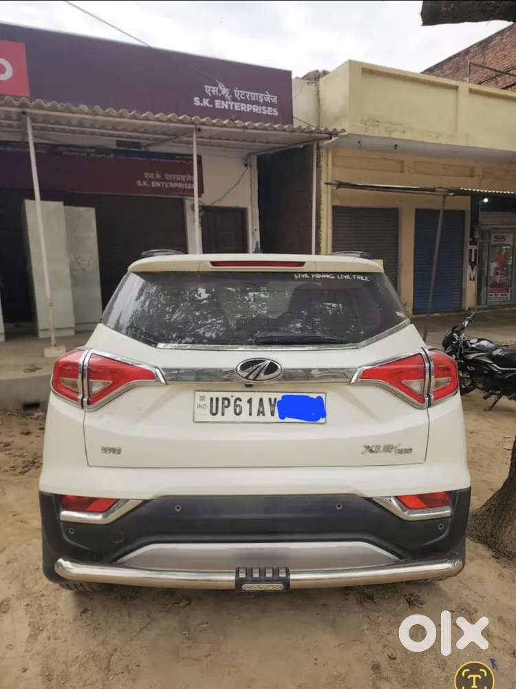Mahindra Xuv300 2020 Petrol Well Maintained