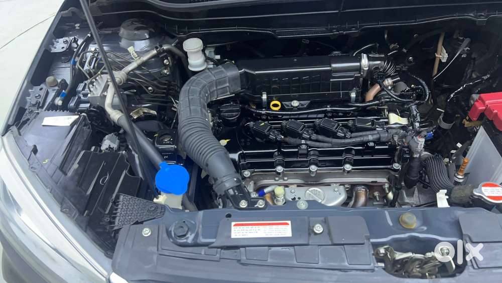 Maruti Suzuki Vitara Brezza 1.5 Zxi Plus At, 2020, Petrol